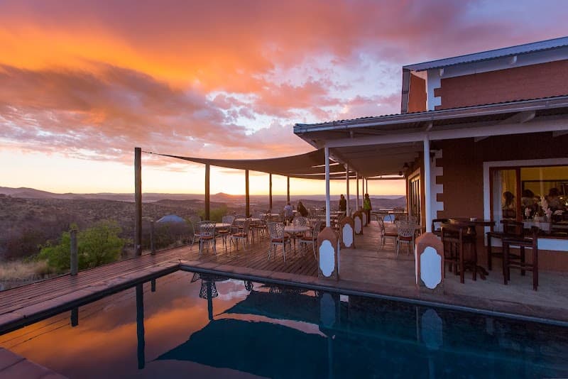 River Crossing Lodge