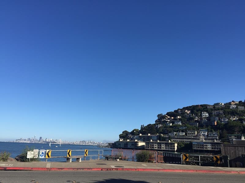 Sausalito Waterfront & Side-Street Wander