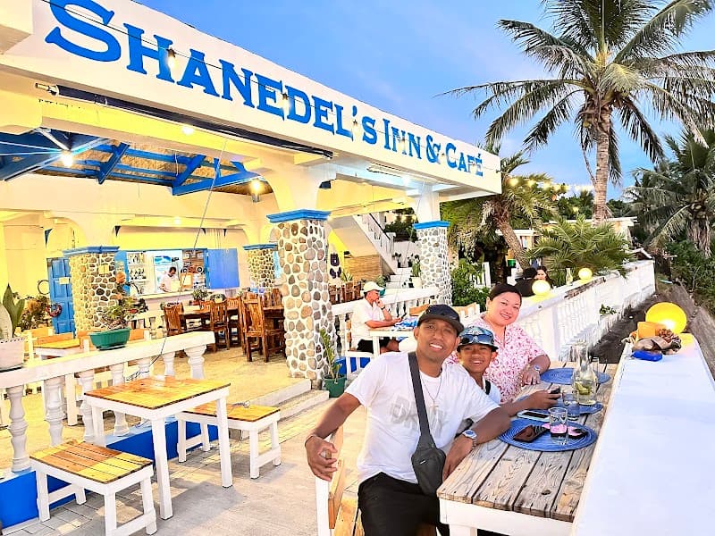 Shanedel’s Inn & Café