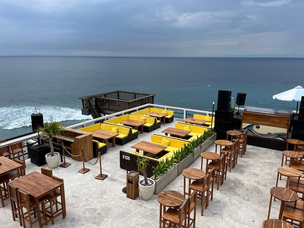 Single Fin Restaurant