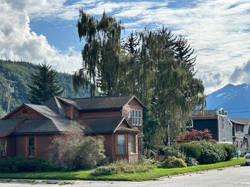 Skagway Inn (Bed & Breakfast)