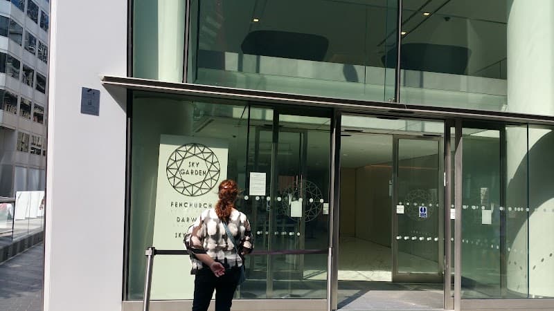 London Day 1: Riverside Adventure & Green Escape
