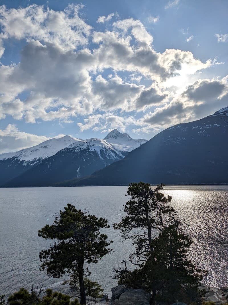 Smuggler’s Cove Trail