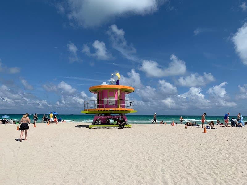 Lummus Park & Beachfront Stroll
