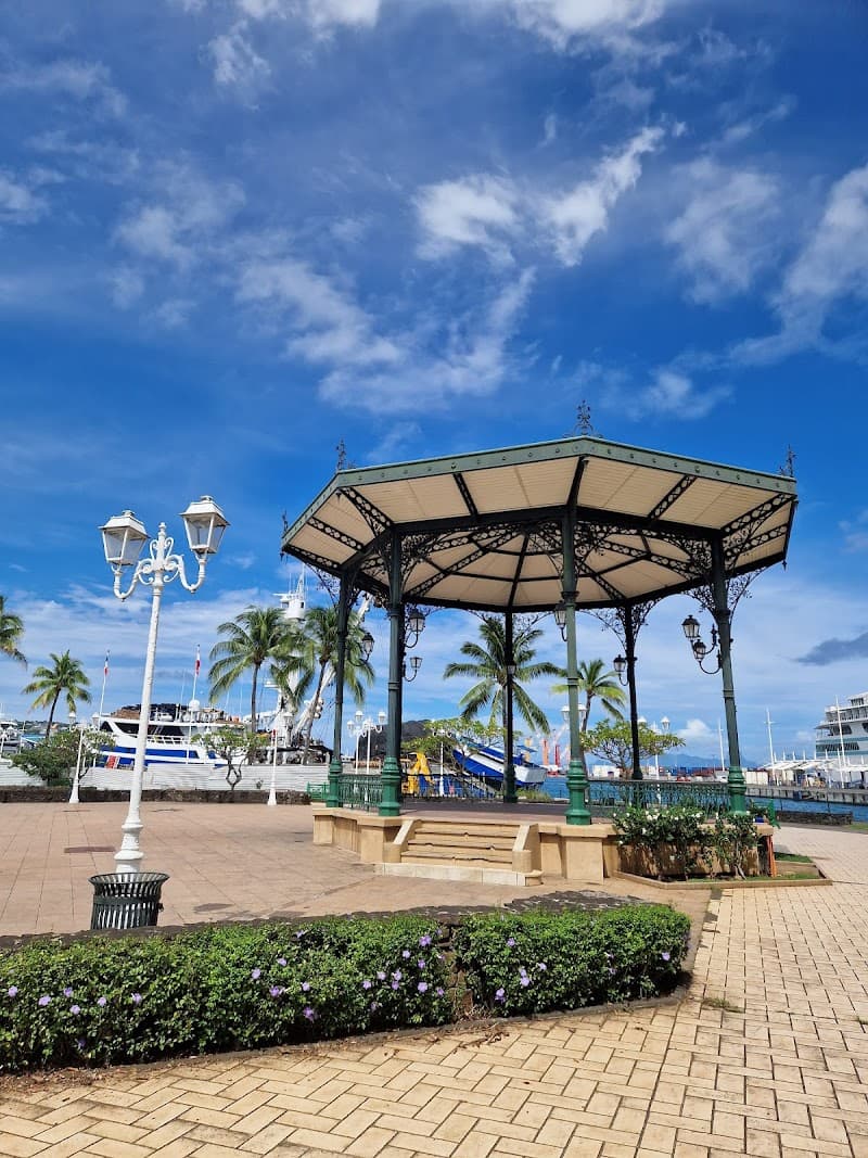 Sunset & Night Stroll at Place Vai’ete