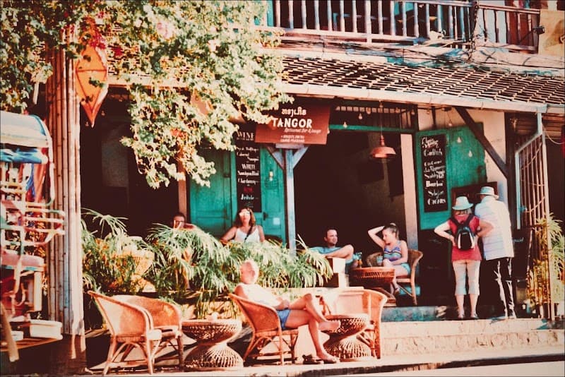 Tangor Restaurant Bar & Lounge