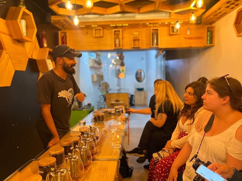 Tea Tales Café (Veg-Focused Options)