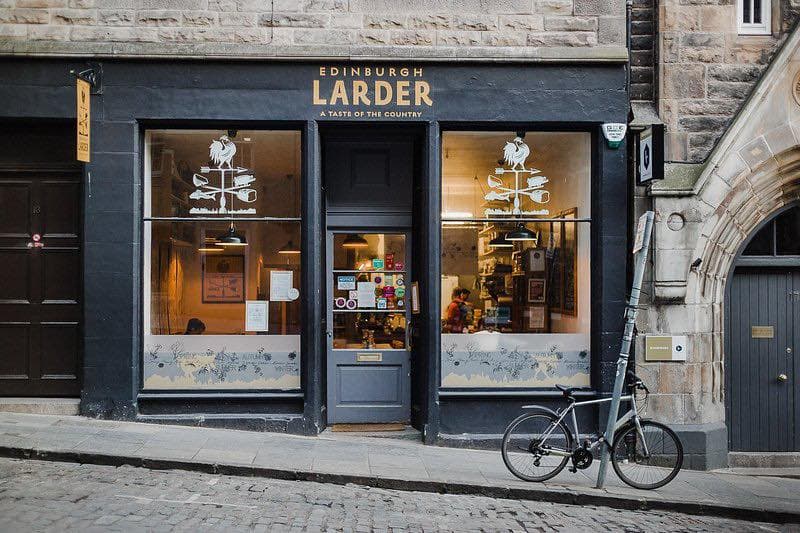 Three Days in Auld Reekie: Culture, Closes & Comfort
