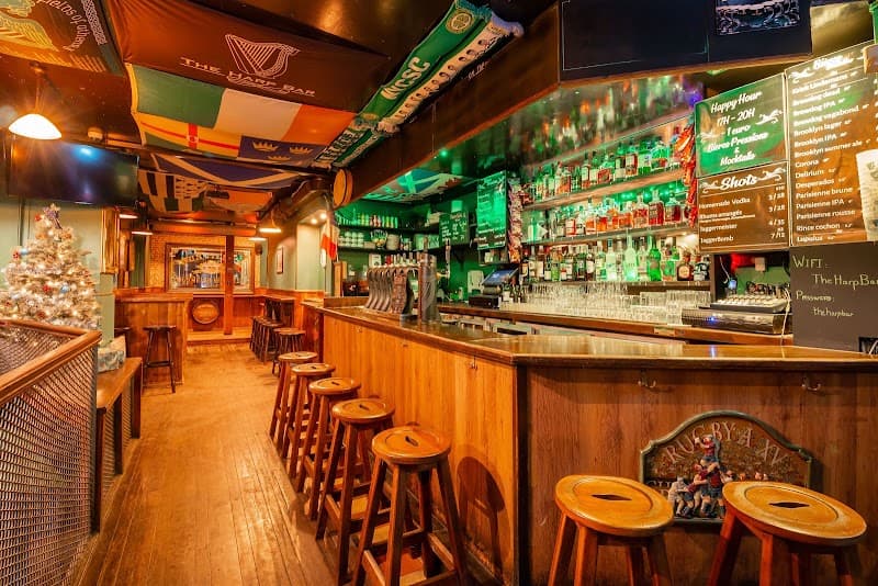 The Harp Bar (Sports & Pub Grub)