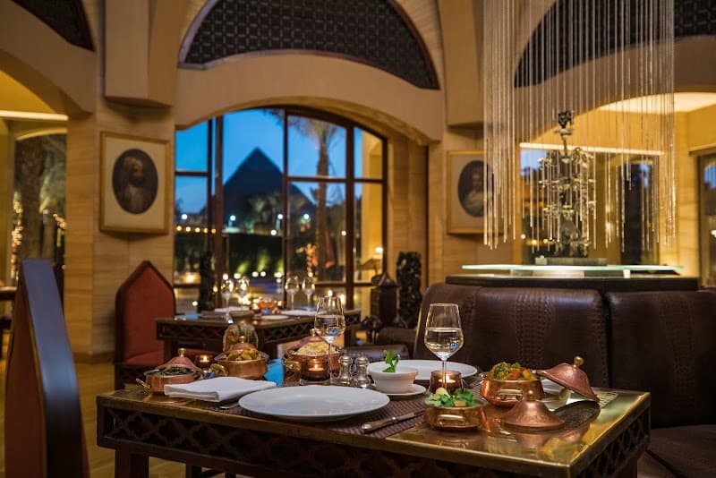 The Moghul Room at Mena House