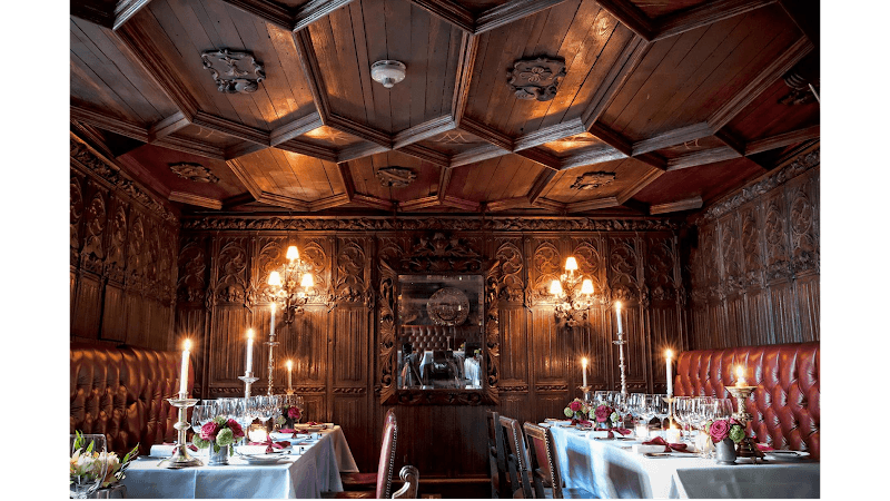 The Witchery by the Castle