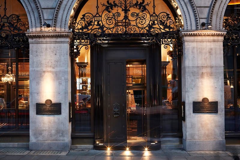 Seven Luxe Nights in London: Adventure, Art & Elegance