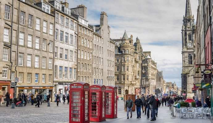 Traditional Scottish Pub (Royal Mile)