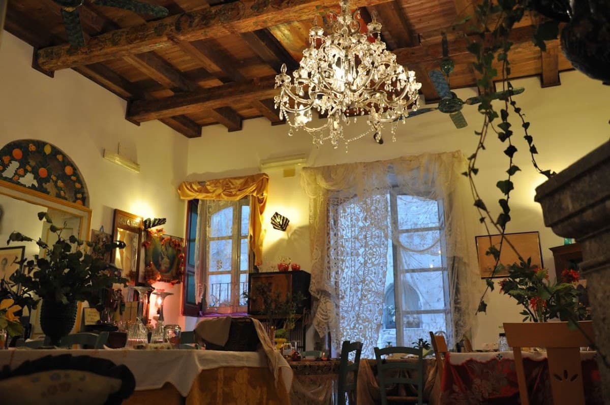 Trattoria La Foglia
