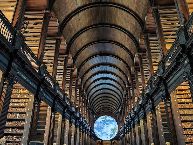 Trinity College & Book of Kells (skip-the-line tickets)