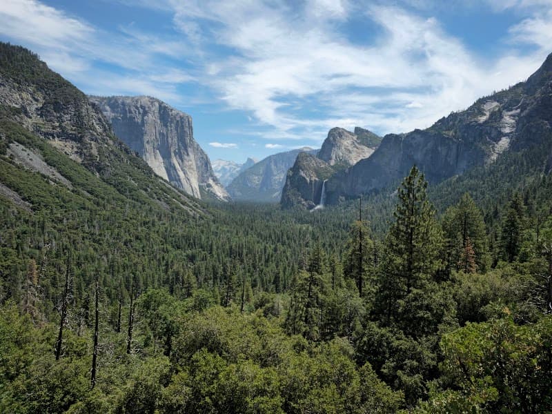 Tunnel View Overlook