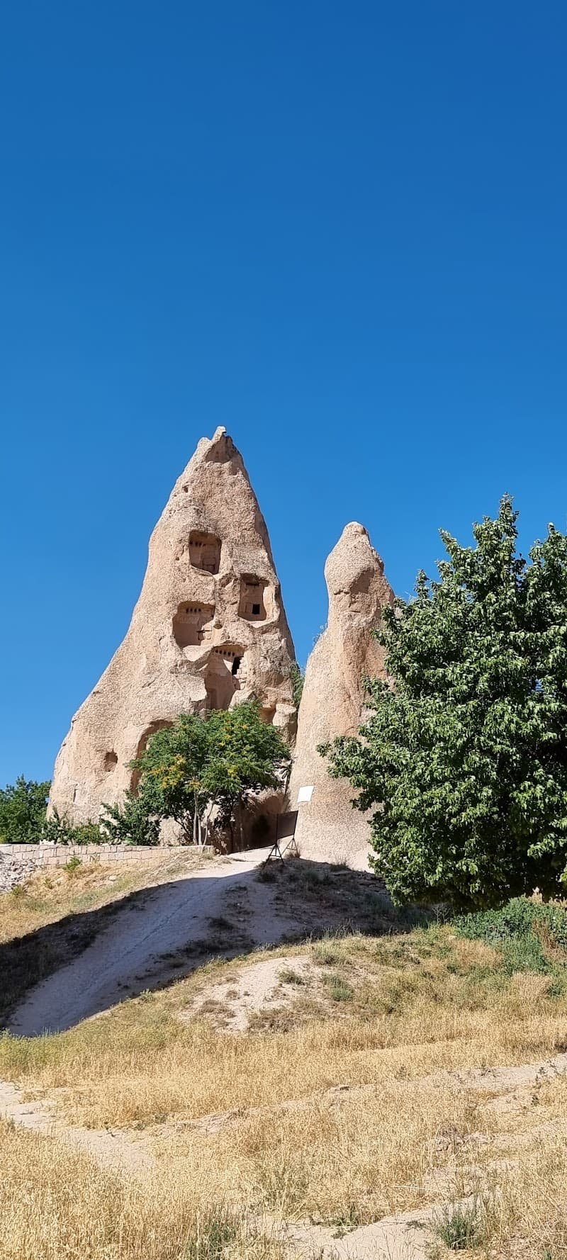 Uçhisar Castle & Pigeon Valley Viewpoint