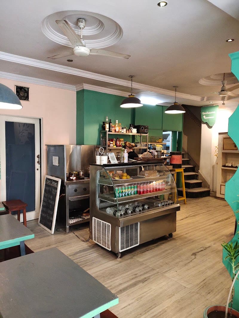 Udai Art Café (Vegetarian Options)