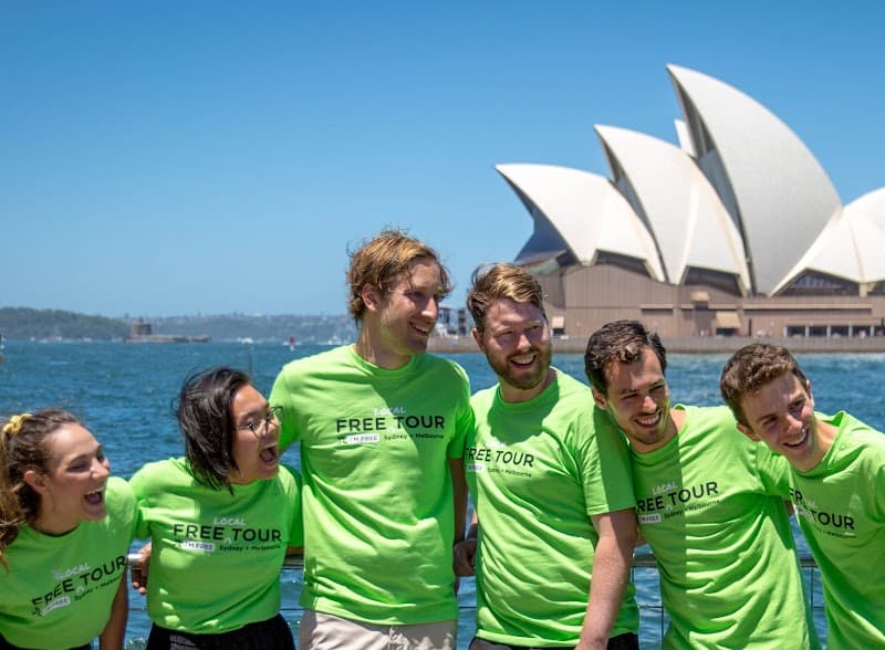 Ultimate Sydney Walking Tour (Small-Group)