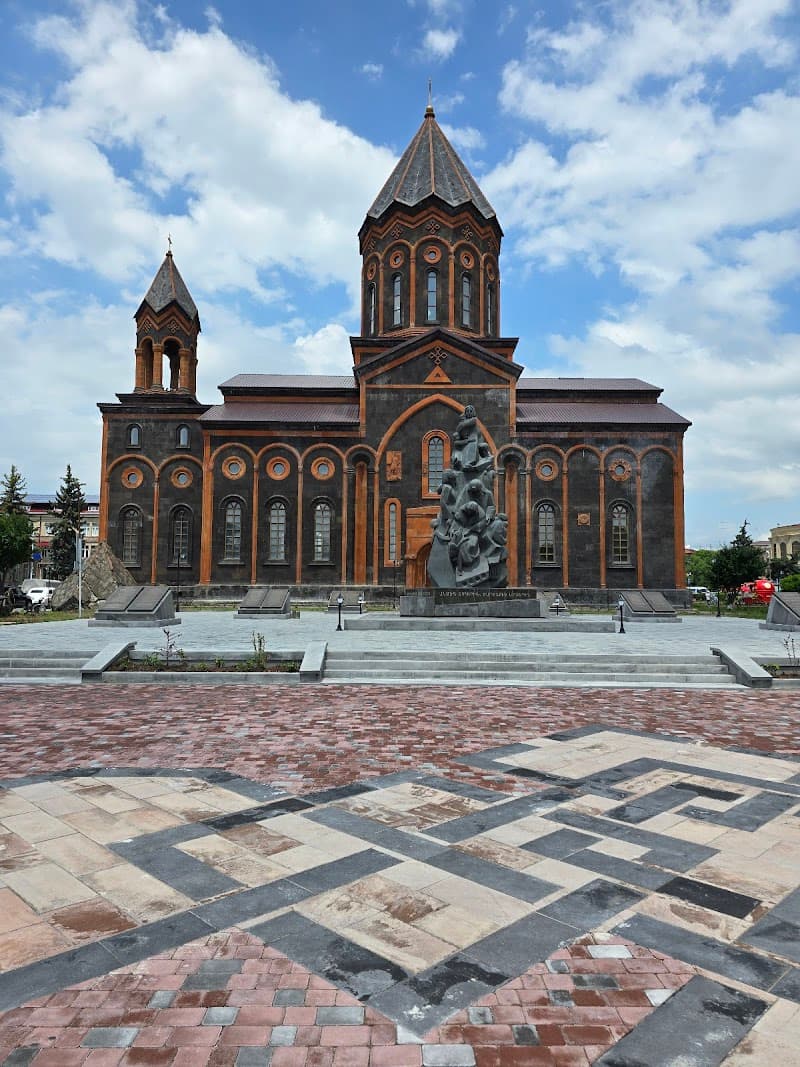 Vardanants Square & Gyumri Cathedral (All Saviour’s)