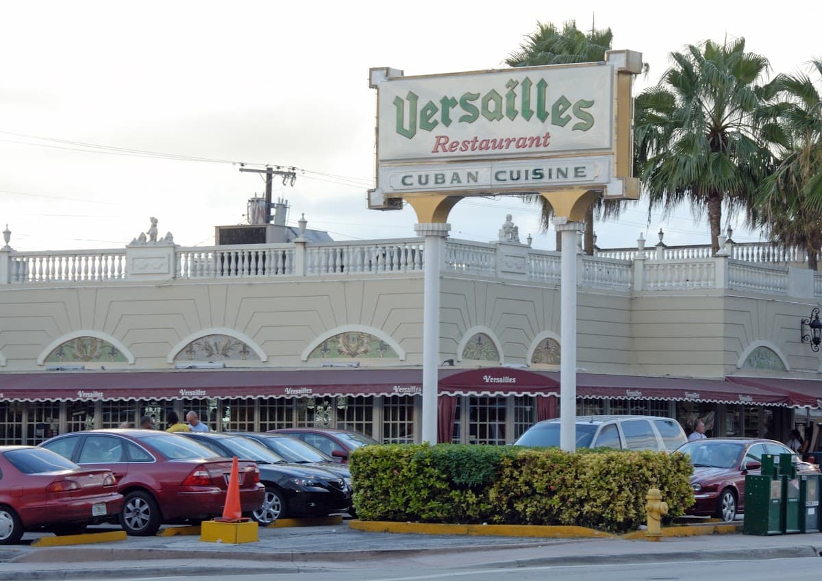 Shoestring Miami Adventure: Nature, Shots & Elegance