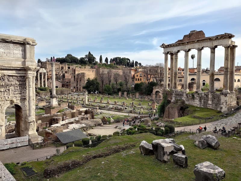 Via dei Fori Imperiali Stroll & Exterior Forum Overlooks