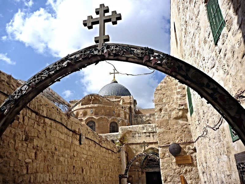 Via Dolorosa & Church of the Holy Sepulchre