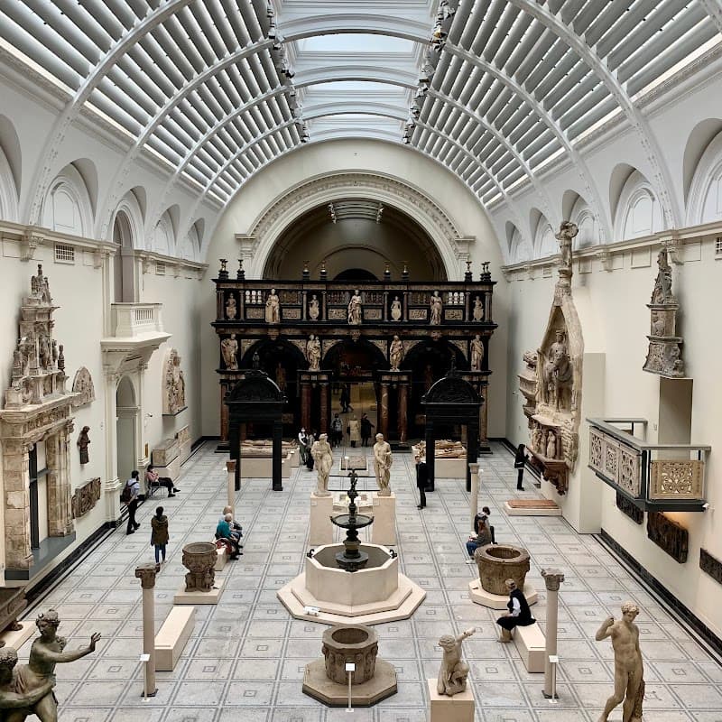 Victoria and Albert Museum (V&A)