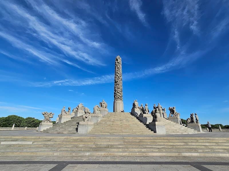 Vigeland Sculpture Park (Frogner Park)