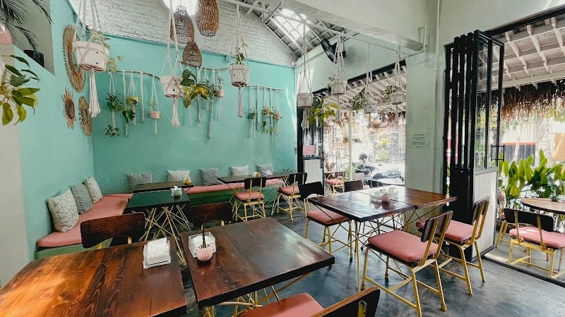 Bali Bliss: 7 Days of Budget Romance and Relaxation
