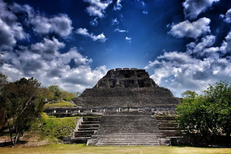 Xunantunich Mayan Ruins Tour (Half-Day)